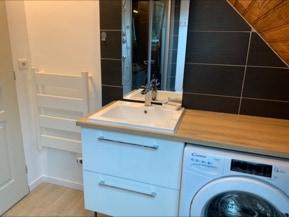 Salle d'eau chalet   www.gitesdesgirouettes.fr