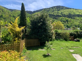 jardin Chalet  www.gitesdesgirouettes.fr