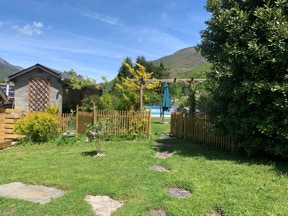 Jardin Chalet  www.gitesdesgirouettes.fr